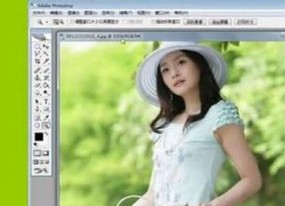 如何用PS調節圖片大??？